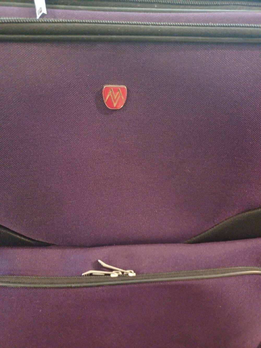 Medium Size Suitcase - Picture 10 of 10